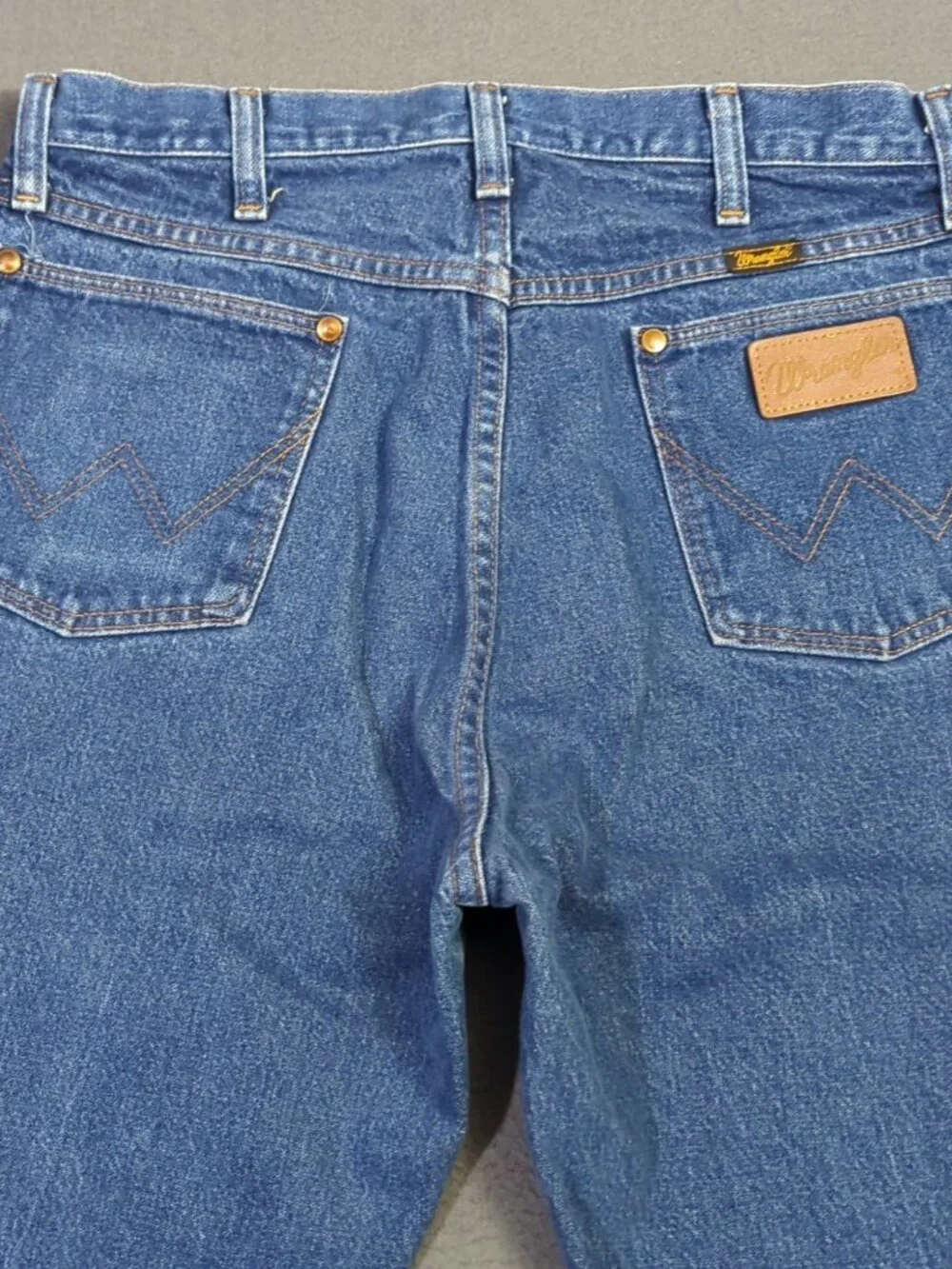Wrangler VTG Jeans Men's 34 Fits 31x31 Blue 13MWZ Cowboy Cut Western USA Made